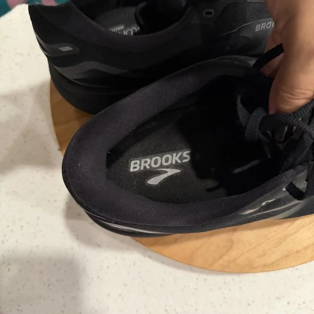 Brooks Shoes Mens 13 4E Extra Wide Ghost 15 Running Sneakers Black Gym Workout